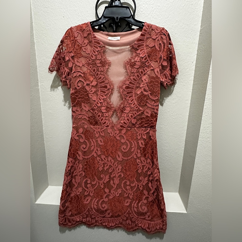 Storia Lace Shirt Dress in Rose- Large